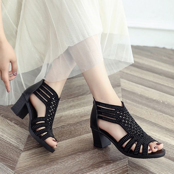 

2020 summer woman sandals female rome bling crystal zip shoes women hollow out mid heels ladies fashion peep toe footwear, Black