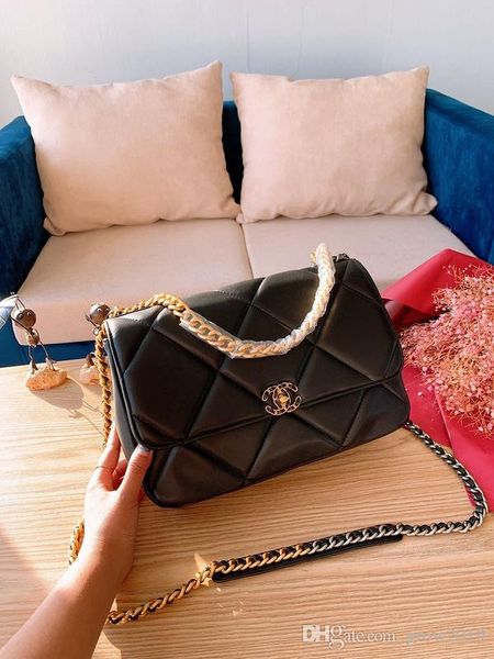 

2020 fashion women handbags ladies design solid color alphabet embroidery bracelet wallet leather chain bag crossbody bags a764