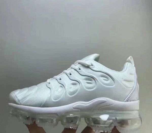 Großhandel Nike Air TN Plus 2019 Billig TN Plus Ultra Laufschuhe Schuhe Klassische Outdoor Laufschuhe Tn Schwarz Weiß Herren Requin Oliv Silber Sport Großhandel Nike Air TN Plus 2019 Billig TN Plus Ultra Laufschuhe Schuhe Klassische Outdoor Laufschuhe Tn Schwarz Weiß Herren Requin Oliv Silber Sport