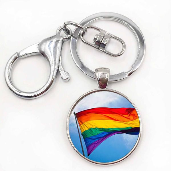 

2021 colorful rainbow flower buttons flag crystal keychain jewelry wholesale fashion silver keychain for gay, White