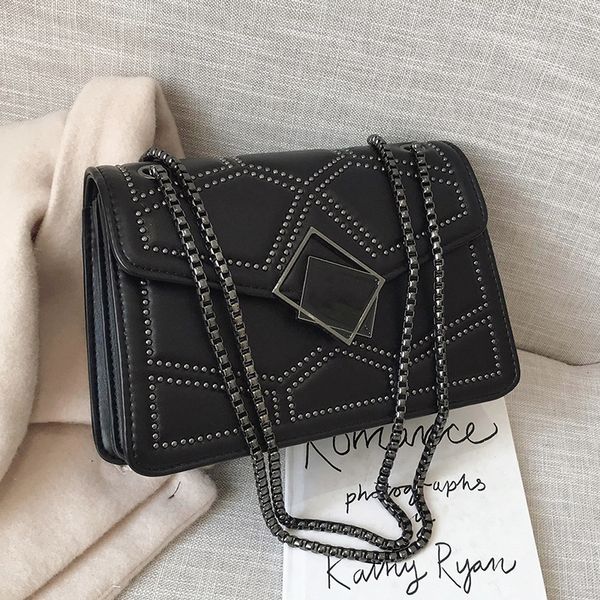 

женский crossbody заклепка сумки для женщин 2020 кожаные сумки слинг мешком главная женская рука плечо сумка
