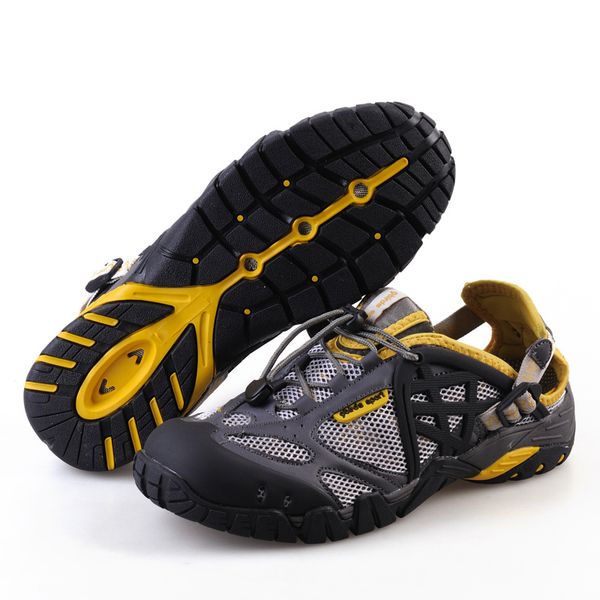 

summer hiking shoes men quick dry waterproof shoes mesh beach outdoor hiking sandals man trekking men trail footwear