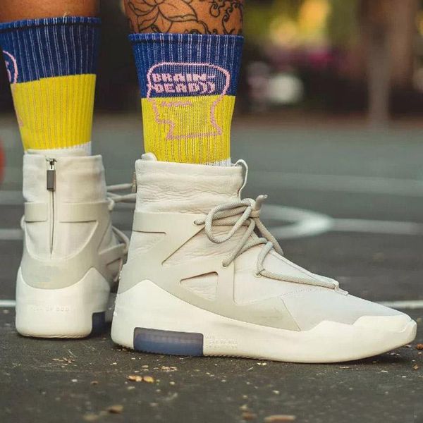 

2018 air fear of god 1 new released mens women boots fashion designer shoes boots black grey zoom sneakers with box size 5-11, White;red
