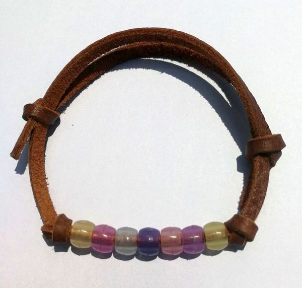 

cow leather uv bead bracelet glow in dark beads discoloration wristband, Black