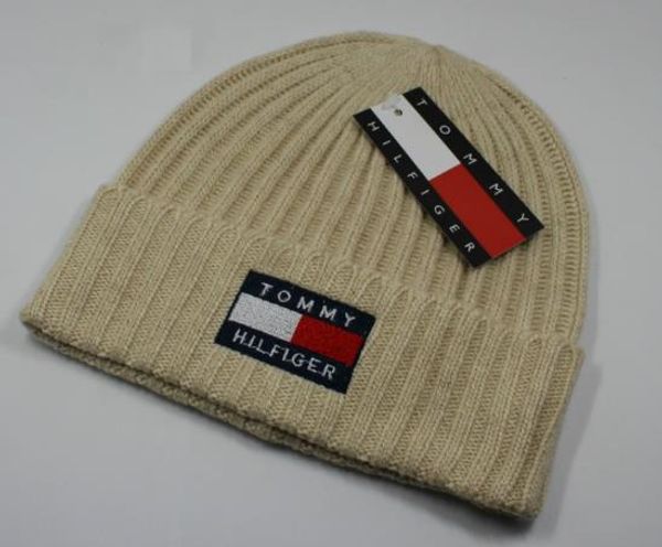 

2019Wholesale 2019 роскошные поло шляпа Марка Осень Зима шапочки для женщин мужчины дешев