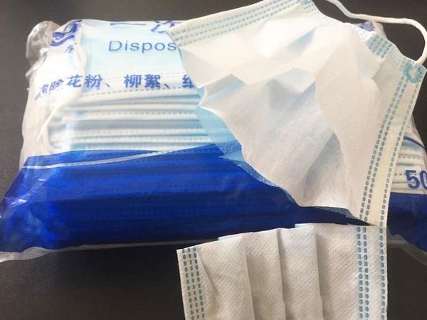 

in-stock disposable face masks 3-layers disposable civilian masks dustproof non-woven fabric plus meltblown cloth masks 22