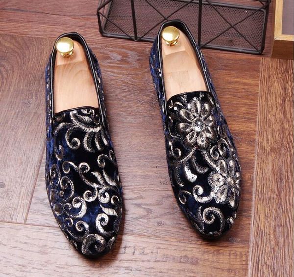 

2020 promotion new spring men velvet loafers party wedding shoes europe style embroidered black velvet slippers driving moccasins axx781