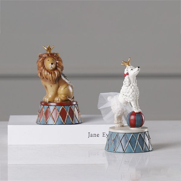 

nordic cute animal circus performance miniature model figurines funny crown elephant resin ornament desk decoration accessories