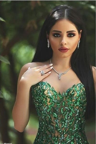 

new 2020 green long evening dress illusion neck abendkleider appliques tulle formal prom dresses vestido de festa robe de soriee, White;black