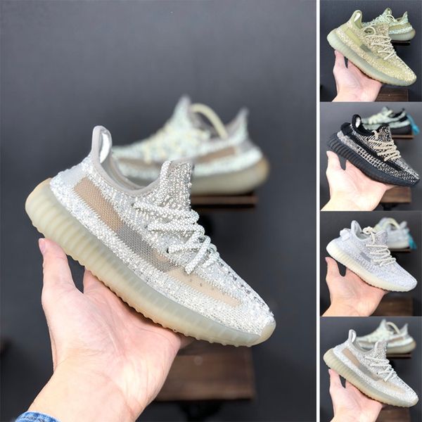 {keywor d} scarpe delle adidas