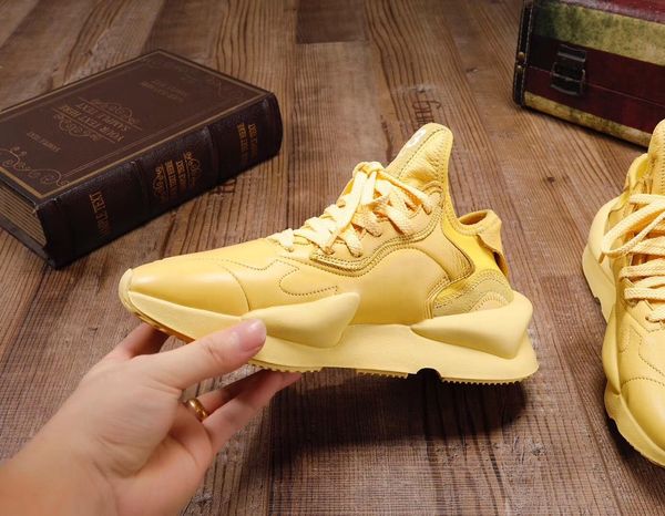 

latest style fashion luxury casual sports spring and autumn soft shoes wear-resistant running shoes basketball men and women flat shoes silv, Black