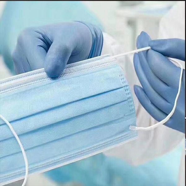 

50 pcs 3 layers disposable mouth flu-proof bacteria anti-dust mask earloop masks random color