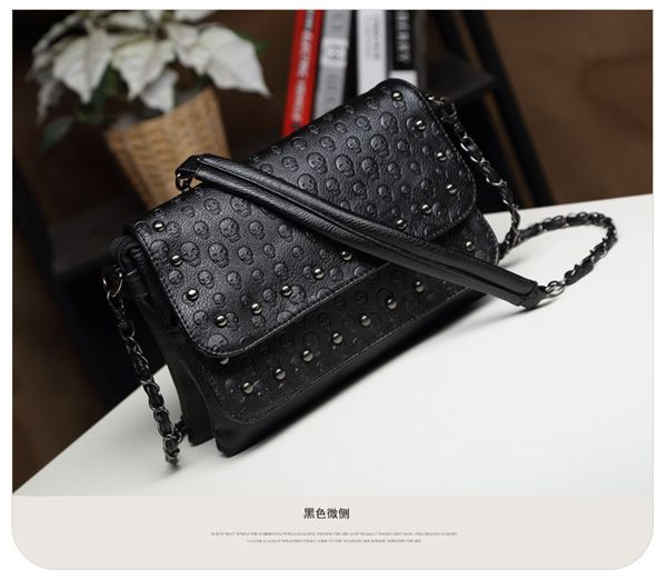 

2020 spring new women's bag korean version of the new casual solid color shoulder bag fashion wild ladies small bags