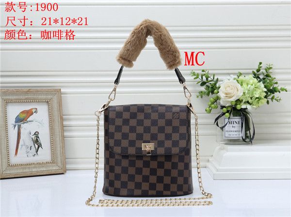 

2019 fashion retro handbags purse women pu leather bag chain bag crossbody bag and shoulder bags size:21cm*21cm*21cm, Black;red