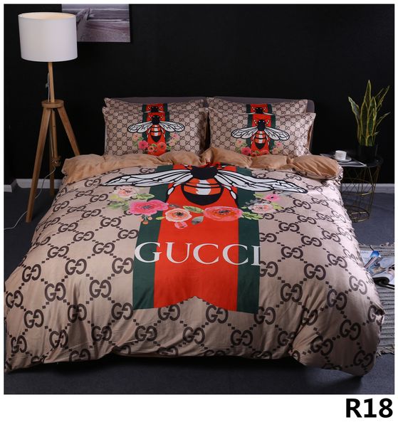 

Королева Кровать Постельное белье Дизайнерские наборы постельных принадлежност