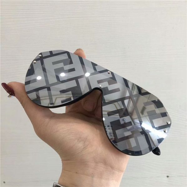 

Cla ic letter f round len ungla e men and women polarized ungla e of hipping co t wear comfortable ungla e