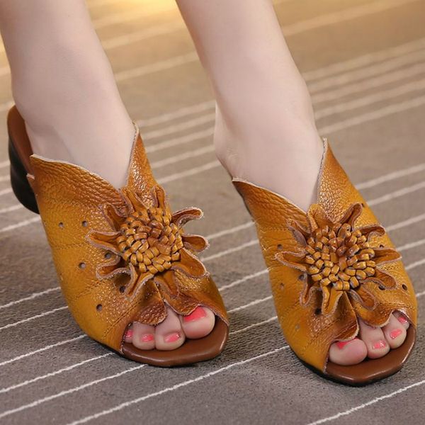 

women 2020 summer slippers genuine leather round heel flower solid retro ethinc casual female ladies shoes zapatos de mujer, Black