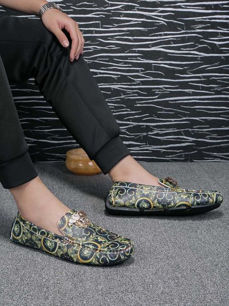 

2019 the new listing casual shoes for men size summer slip-on wan1, Black;red