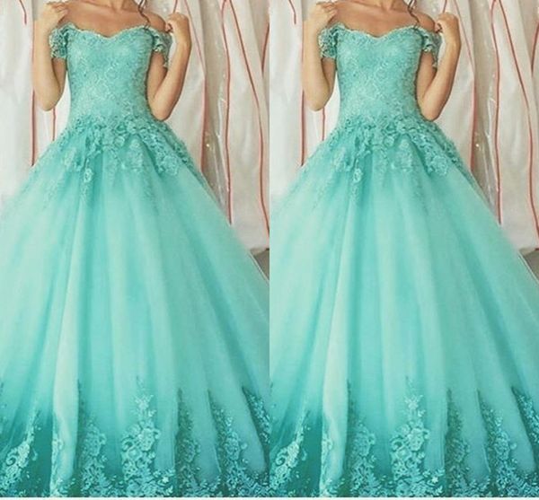 Aquablaues schulterfreies Bonbon-16-Kleid mit Spitzenapplikation, gerüschtes Abschlussball-Quinceanera-Kleid, Party-Abschlusskleider für die 8. Klasse