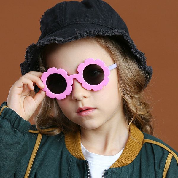 

2020 children's classic flower-shaped sunglasses girl and boy plastic cartoon polarized sunglasses kids cute eyewear baby uv400, White;black
