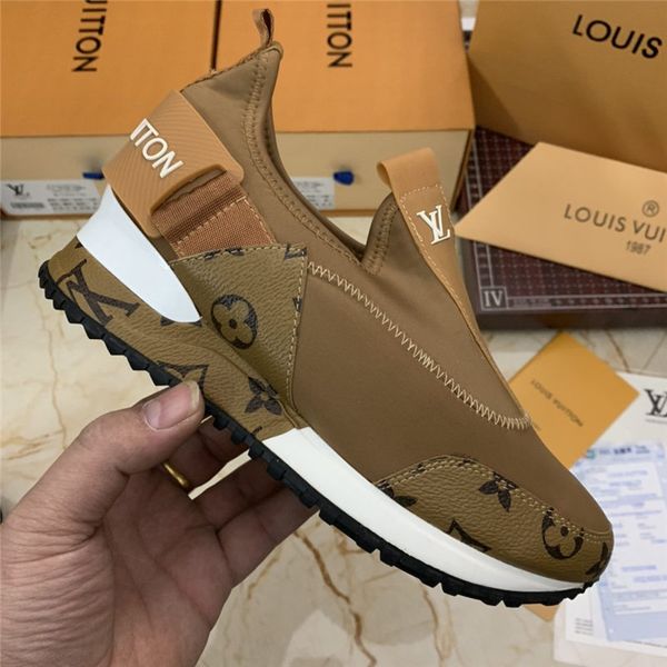 

2020 new vq1 high-quality men's and women's casual sports shoes leather shoes couple models, fashionable wild flat shoes, box numb