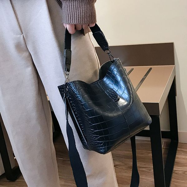

summer fashion tote bags for women 2019 new alligator shoulder messenger bags simple travel composite ladies handbags