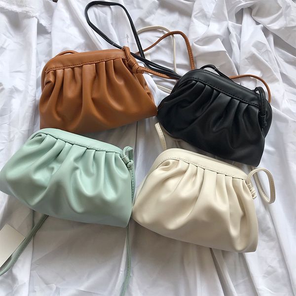 

selling new cloud bag girls dumplings subnet red packet wild foreign gas clutch bag messenger small