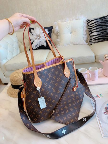 

2019 de igner bag new chain houlder bag ca ual fa hion handbag fringed decoration ingle houlder chain bag