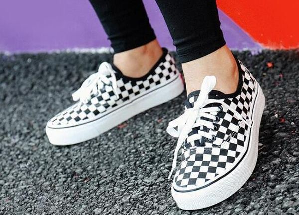 

2018 women&men canvas shoes fashion skate casual shoes female checkered lace-up basket flats tenis size 35-44, Black