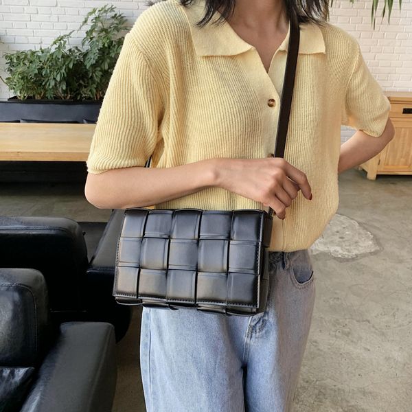 

promotional hand-woven shoulder bags ladies girl shoulder french messenger bags square leather women's bag