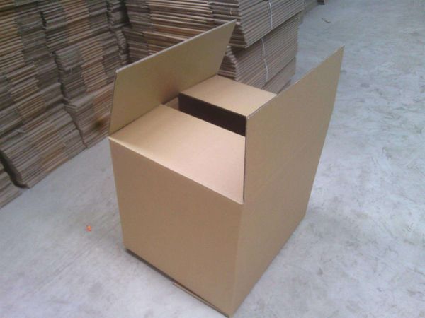 

dhl доставка, плюс коробок, разница пополнения, быстрая доставка, Black