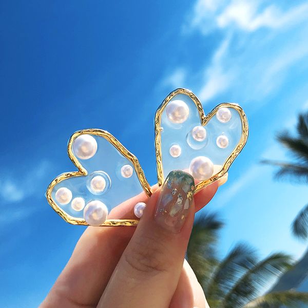 

2019 new arrival simulated-pearl trendy heart women stud earrings loving stitching earrings fashion female simple jewelry, Golden;silver