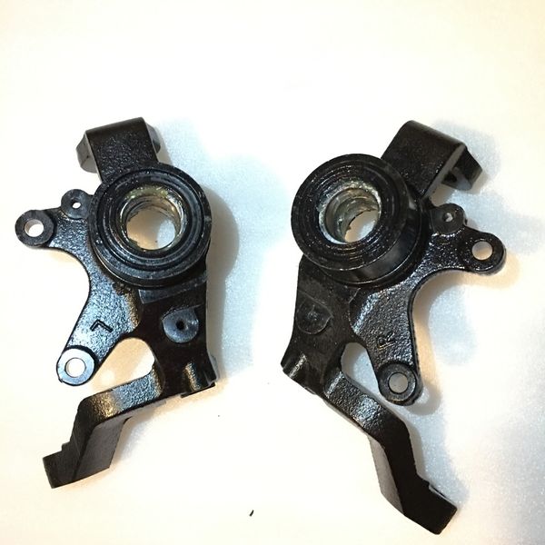 

new rhino 700 front left & right steering knuckle fit rhino 700 2008-2009