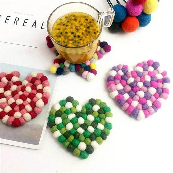 

heart-shaped insulated colored wool felt hair ball non-slip cup mat coffee mug holder for home kitchen (red heart shape