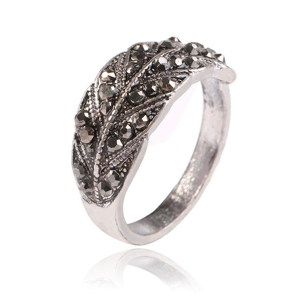 

european and american fashion jewelry bright black diamond simple index finger ring explosive retro leaf ring, Silver