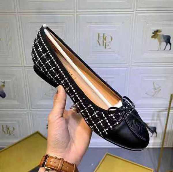 

With Box Woman Flat shoes Casual shoes Best Quality Trainers Fashion Trainers Walking shoes Eu:35-40 For Lady Free shipping by shoe06