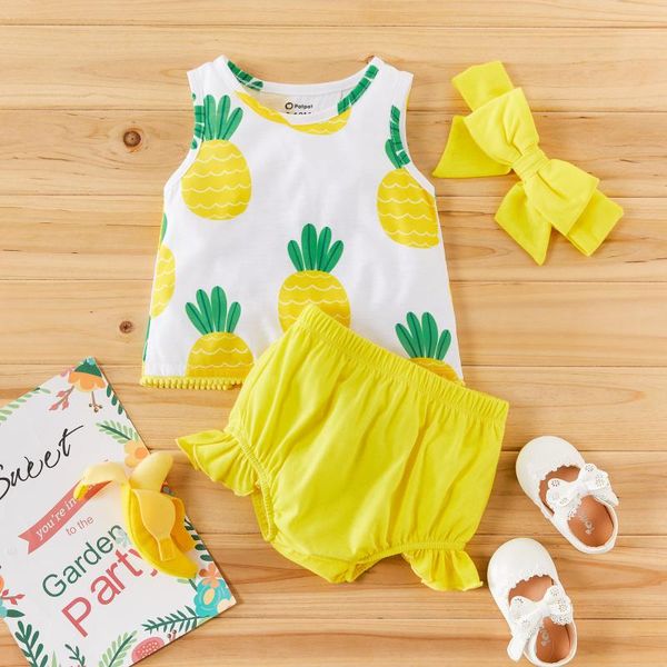 

patpat 2020 new summer 3-piece pineapple print tank and shorts set, White