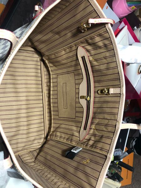 

newaaalv 20fw designer luxury handbags women luxury handbags original leather woman designer bags size 32x29x17cm, Black;red