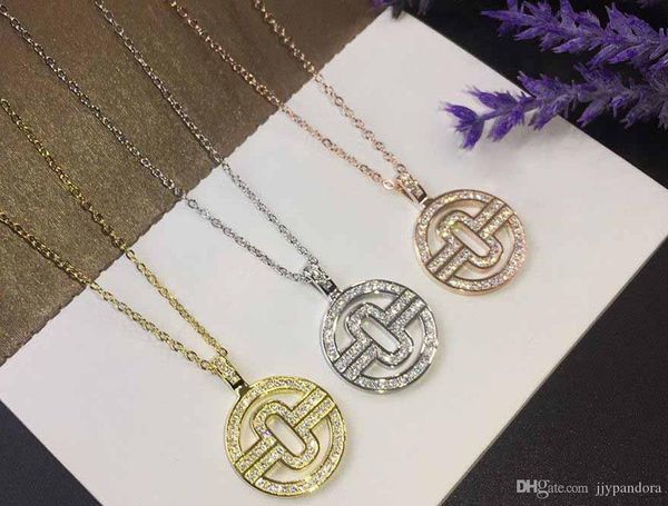 

2019 brand designer brand full diamond round fashion necklace craft gold-plated 18k thick gold female charm necklace ing, Silver