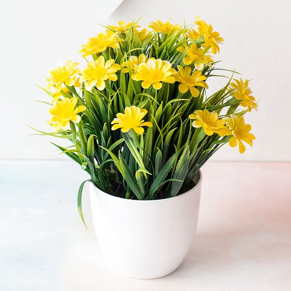 

artificial potted flowers plastic fake lifelike plants for weddings restaurant