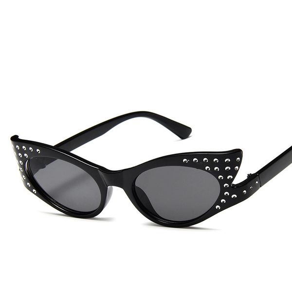 

trendy new cat-eye sunglasses fashion women's diamond-like sunglasses ocean lens glasses, White;black