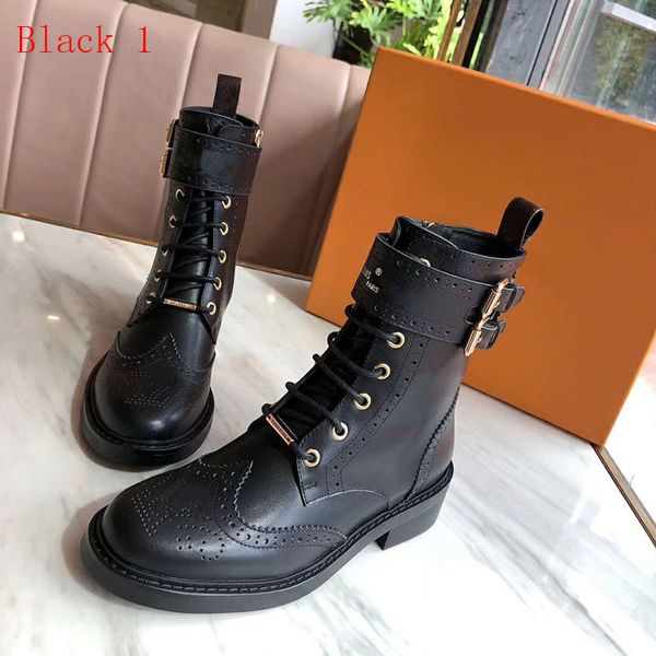 

women's 2020 luxury designer battle boots leather and ankle boots heel shoes martin shoes printed leather platform sheepskin lace boots, Black