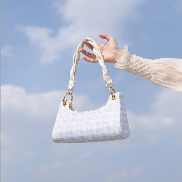 

мессенджер 2020 цепи моды все-матч тканой плеча подмышки пледа простого лягушки мешок