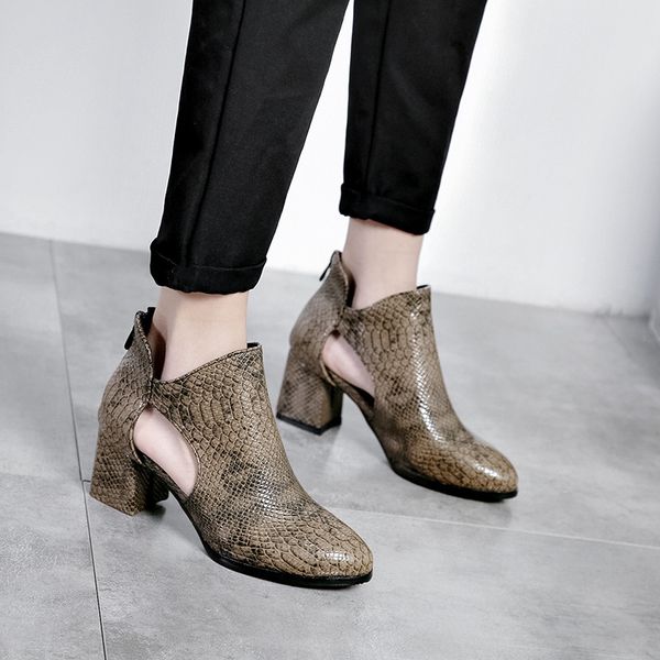 

ymechic 2019 retro snake pattern pu spring ankle boots female gladiator shoes summer women block high heels hollow boot big size, Black