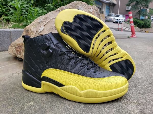 

with box)2019 12 bumblebee basketball shoes men yellow black sneaker