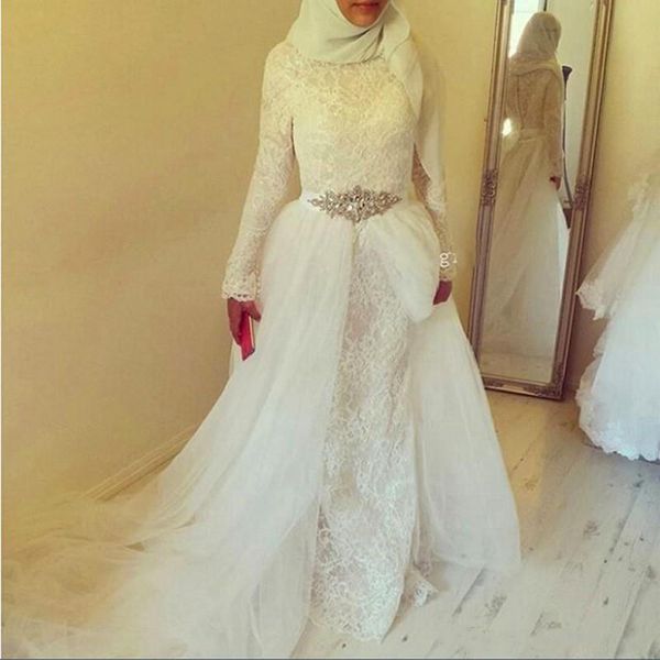 

2020 muslim wedding dresses vintage dubai arabic lace applique high neck long sleeves crystal sash bridal dress sweep train wedding gowns, White