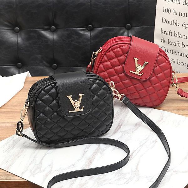 

2019 clean single shoulder small bag woman package messenger small square package