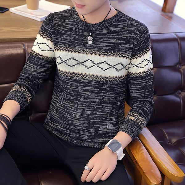 

romance dawn male korean version of the round neck long-sleeved sweater autumn thin section of the bottoming shirt sweater men, White;black