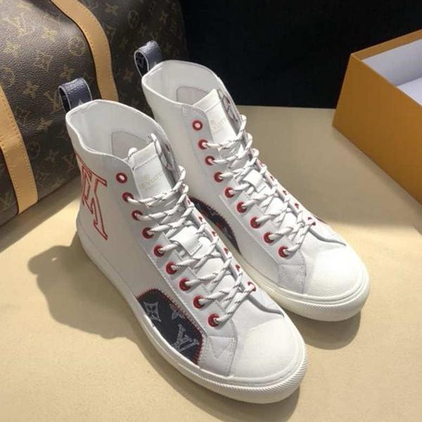 

38-45 famous mens luxury designer shoes with canvas materials classic flat print comfortable shoes sole lace up high-sneake