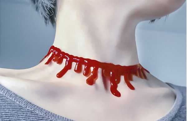 

simulated bleeding necklace demon nurse cosplay props halloween decoration horror jewelry fake blood necklace clothing necklace party